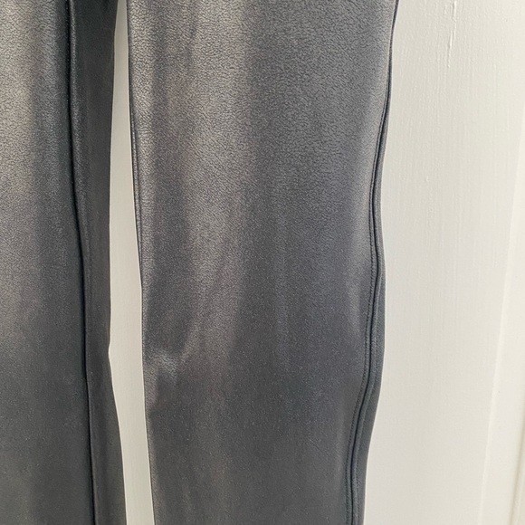 Spanx Faux Leather Leggings NWOT - Picture 6 of 9
